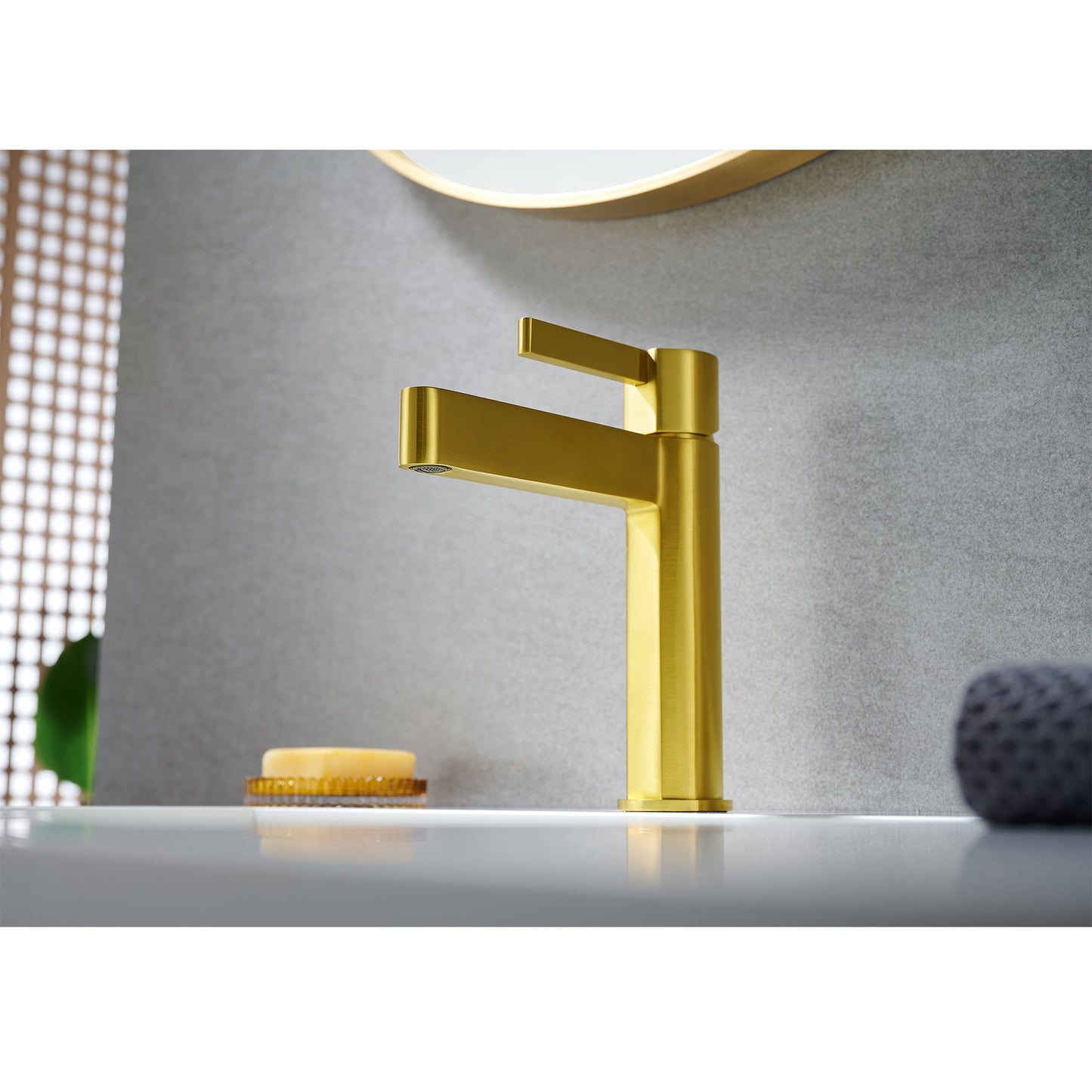 Stila Single Hole Single-Handle Bathroom Faucet