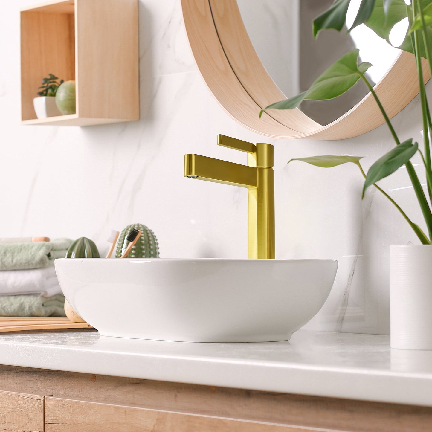Stila Single Hole Single-Handle Bathroom Faucet