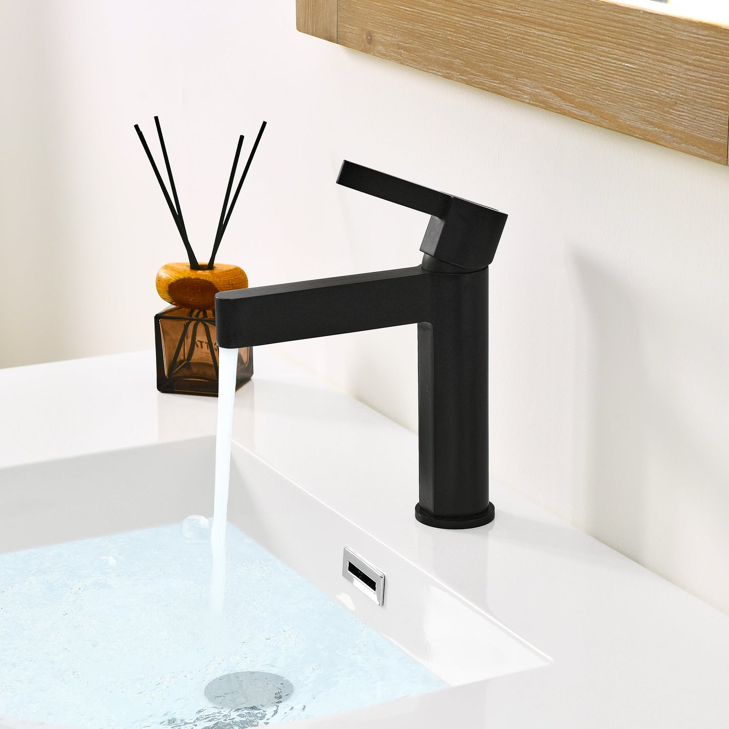Stila Single Hole Single-Handle Bathroom Faucet