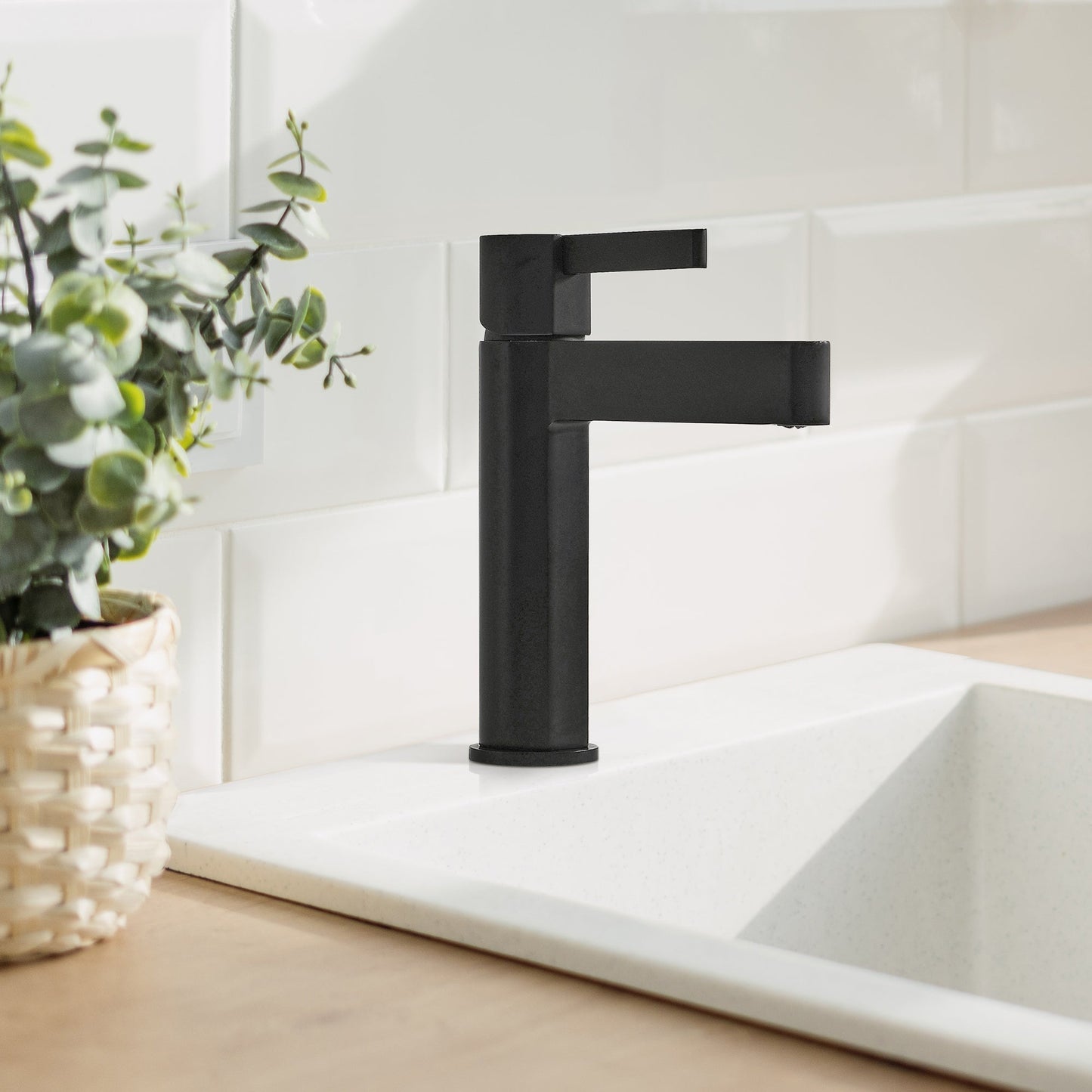 Stila Single Hole Single-Handle Bathroom Faucet