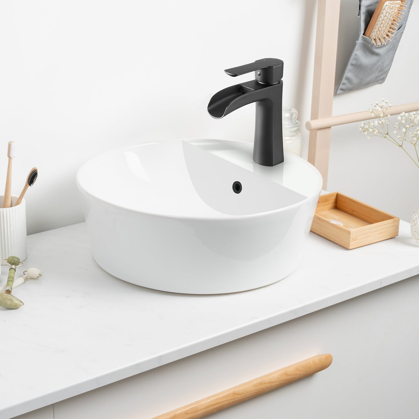 Tatcha Single Hole Single-Handle Waterfall Bathroom Faucet