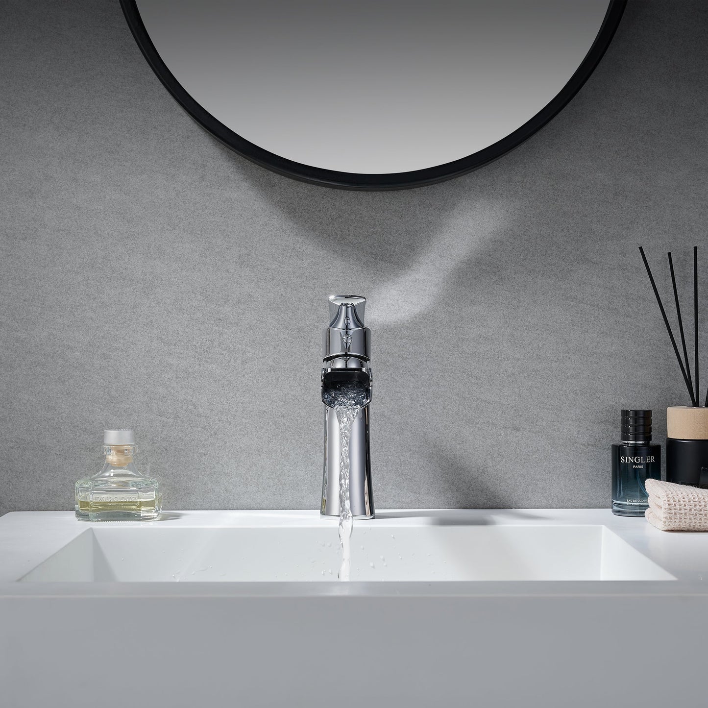 Tatcha Single Hole Single-Handle Waterfall Bathroom Faucet